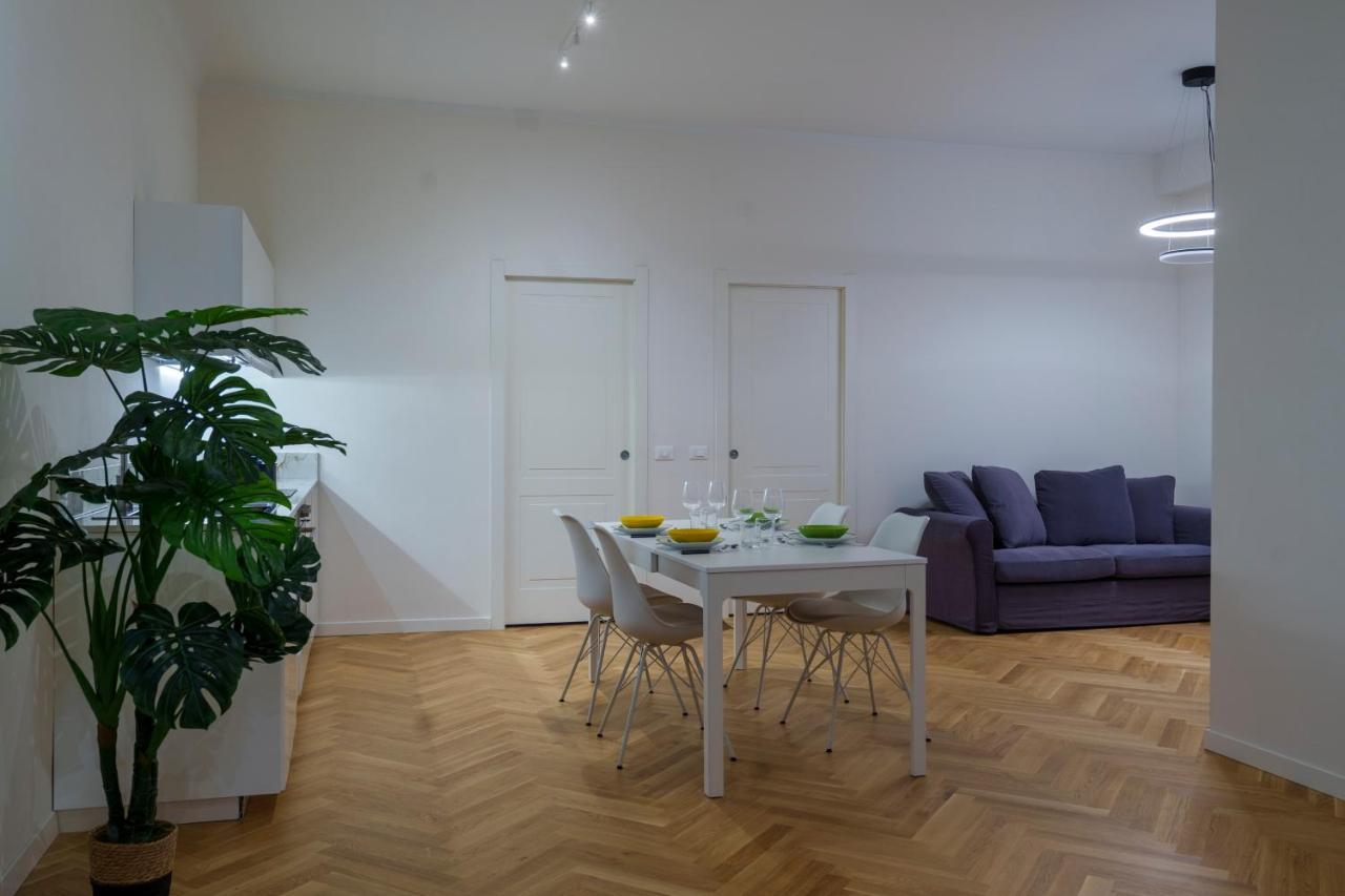 Porta Venezia-Trilocale-Luxury Con Wifi-Neflix Daire Milano Dış mekan fotoğraf