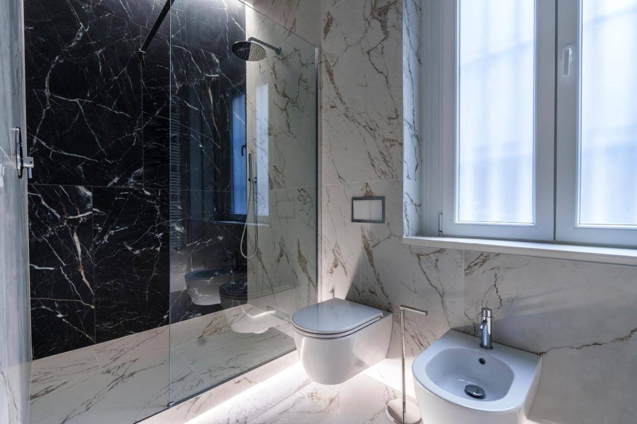 Porta Venezia-Trilocale-Luxury Con Wifi-Neflix Daire Milano Dış mekan fotoğraf